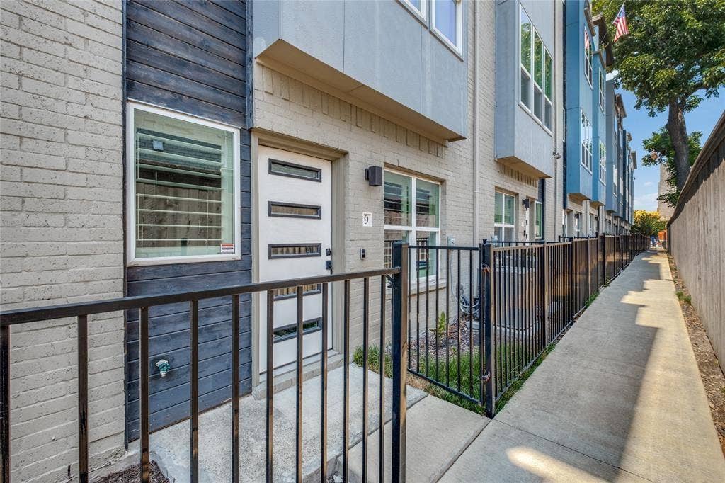 4914 Live Oak Street, #9, Dallas, TX 75206