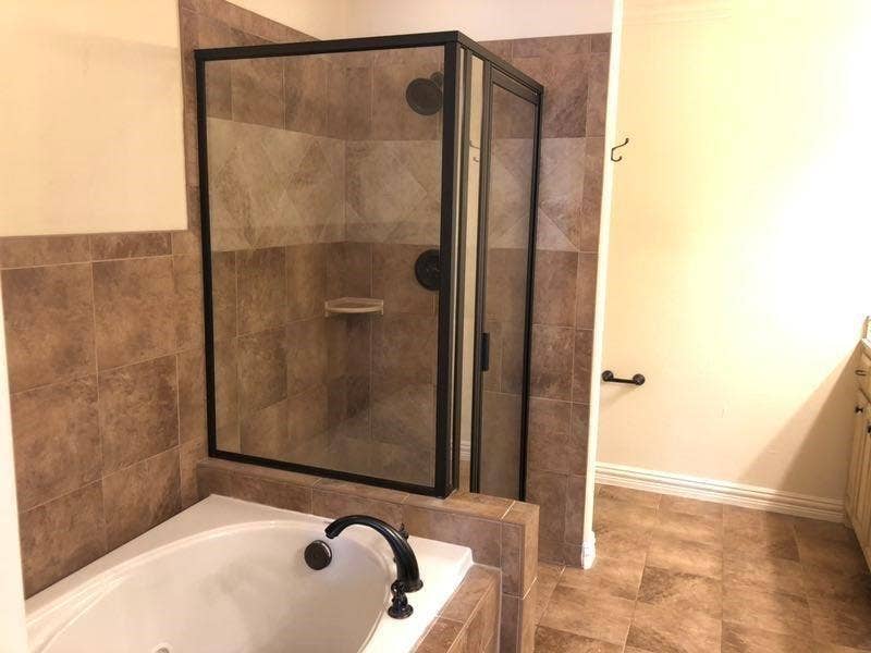 1811 leann Lane, Irving, TX 75061 1811 leann Lane, Irving, TX 75061