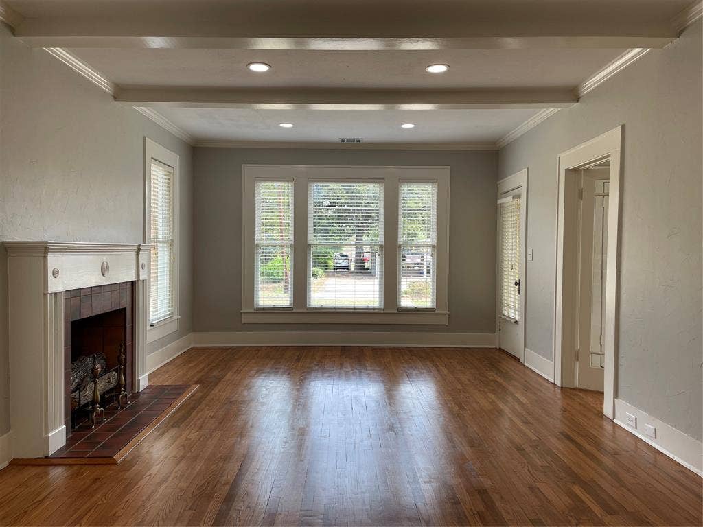 300 S Prairieville Street, Athens, TX 75751 300 S Prairieville Street, Athens, TX 75751