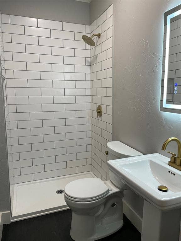 300 S Prairieville Street, Athens, TX 75751 300 S Prairieville Street, Athens, TX 75751