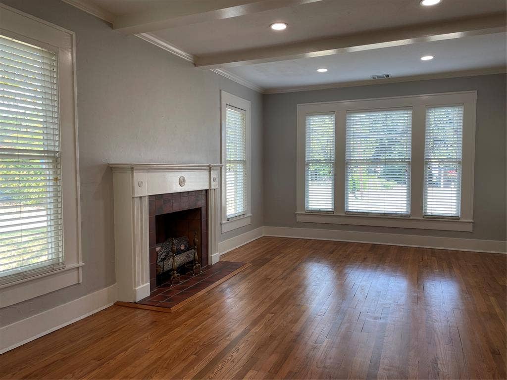 300 S Prairieville Street, Athens, TX 75751 300 S Prairieville Street, Athens, TX 75751