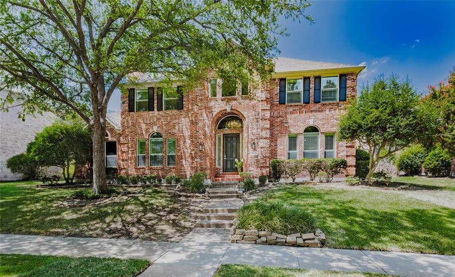 Property photo for 7611 Sweetgum Drive, Irving, TX
