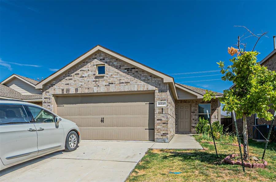 Property photo for 14037 Earlham Street, Pilot Point, TX