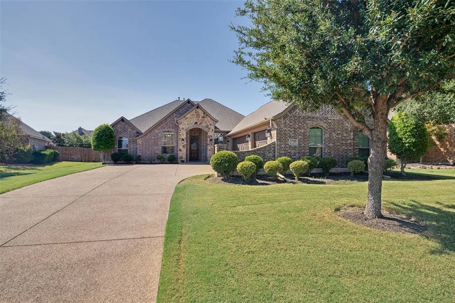 Property photo for 3708 Hidden Glen Lane, Sachse, TX