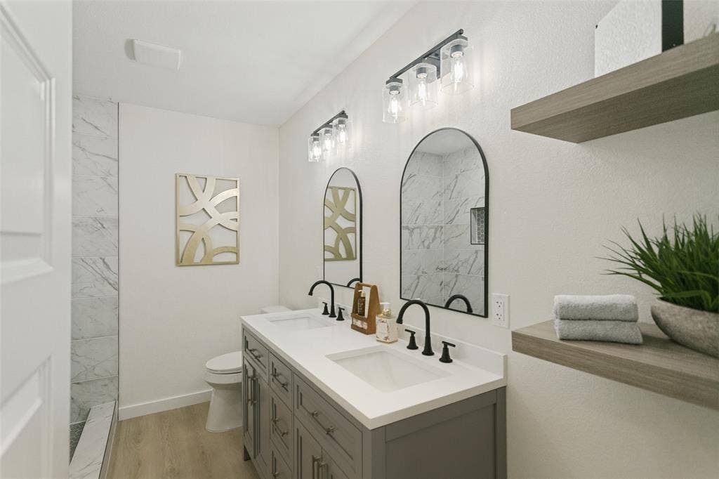 2812 E 15th Street, Plano, TX 75074 2812 E 15th Street, Plano, TX 75074