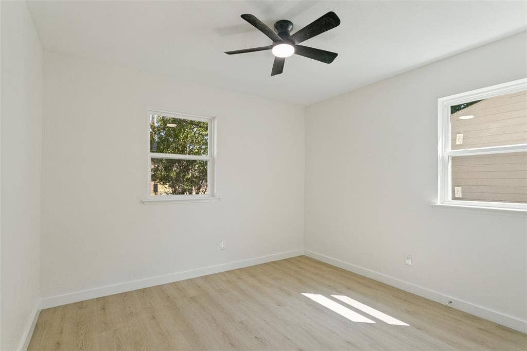2812 E 15th Street, Plano, TX 75074 2812 E 15th Street, Plano, TX 75074