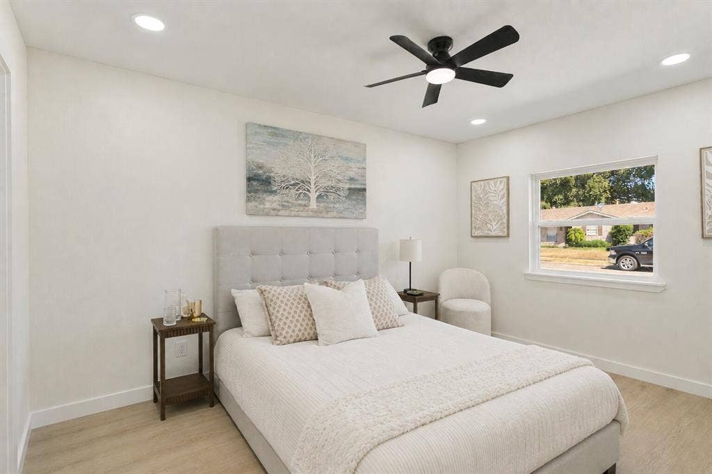 2812 E 15th Street, Plano, TX 75074 2812 E 15th Street, Plano, TX 75074