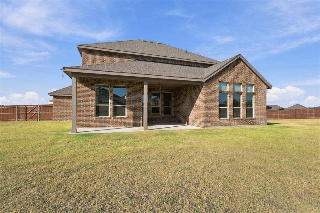 809 Pea Eye Drive, Midlothian, TX 76065 809 Pea Eye Drive, Midlothian, TX 76065