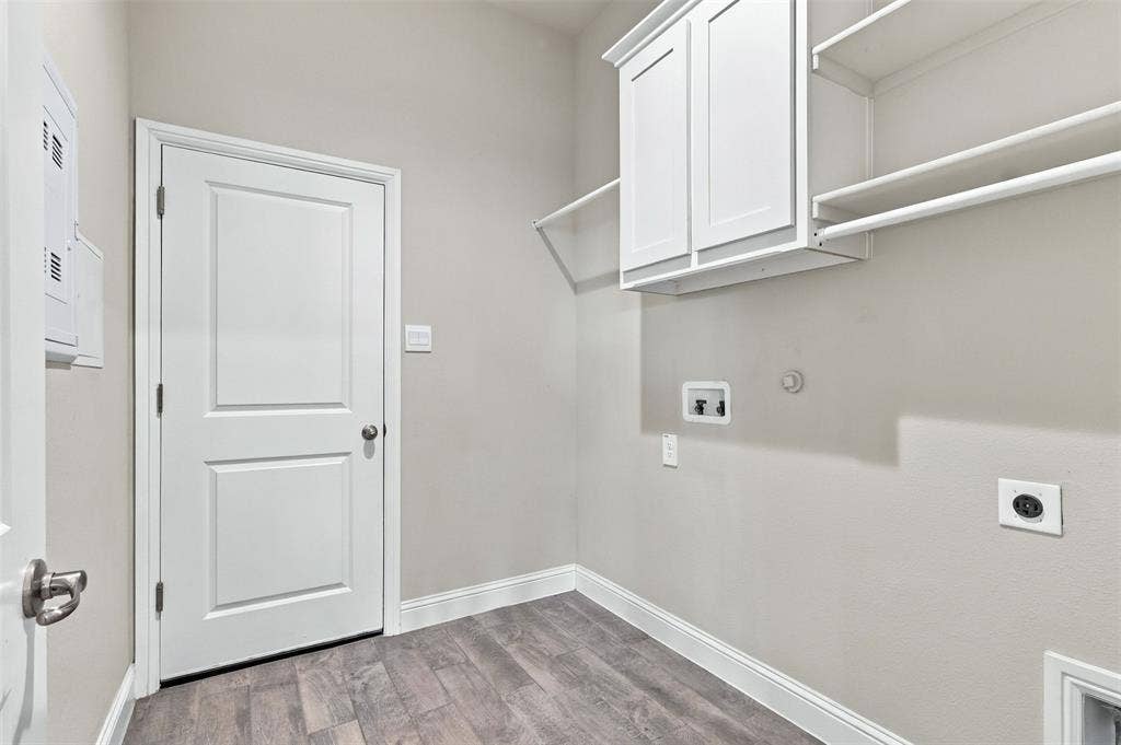 809 Pea Eye Drive, Midlothian, TX 76065 809 Pea Eye Drive, Midlothian, TX 76065
