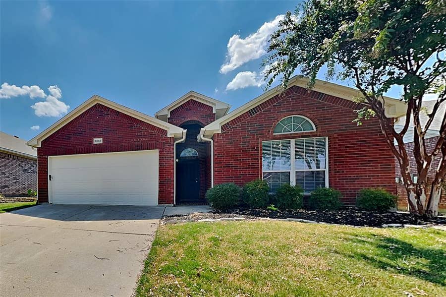 Property photo for 3848 Brandywine Lane, Fort Worth, TX