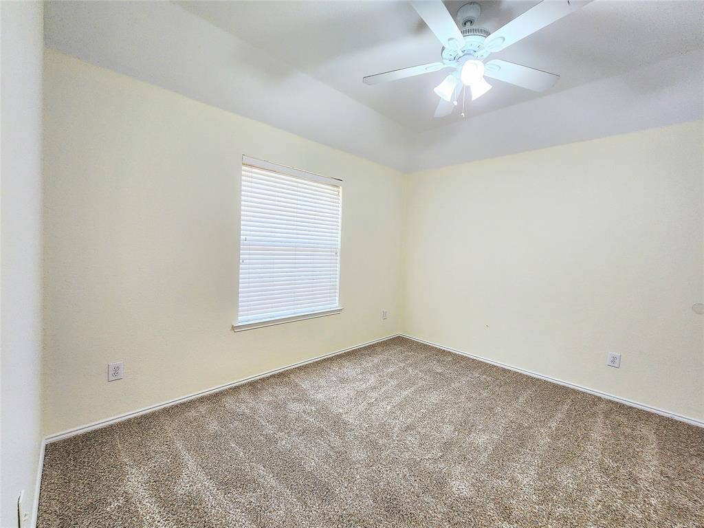 10307 Asheboro Street, Frisco, TX 75035 Recessed ceiling with a ceiling fan light fixture, window with blinds, and neutral carpeting