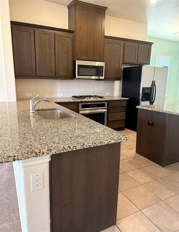 7304 Snyder Lane, Arlington, TX 76002 7304 Snyder Lane, Arlington, TX 76002