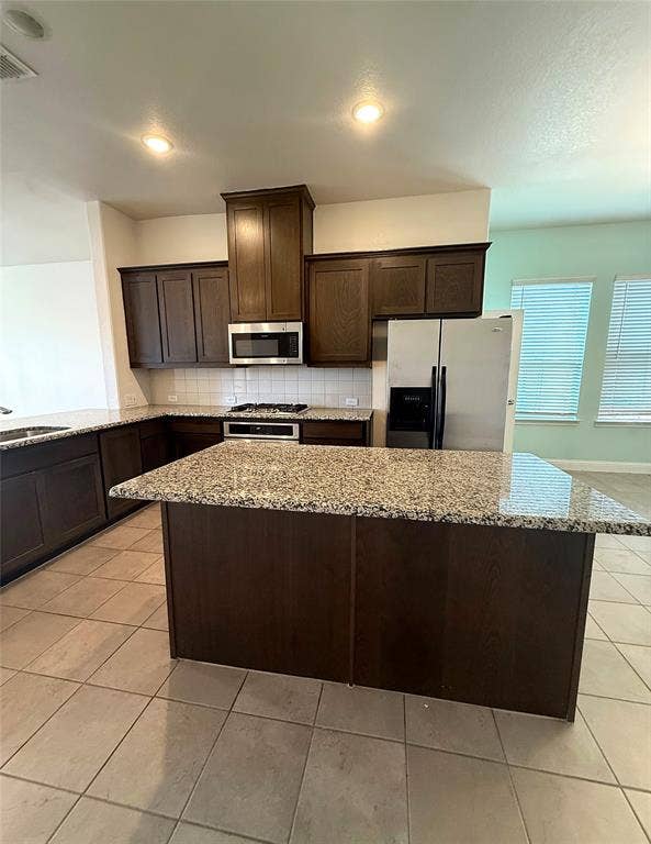 7304 Snyder Lane, Arlington, TX 76002 7304 Snyder Lane, Arlington, TX 76002