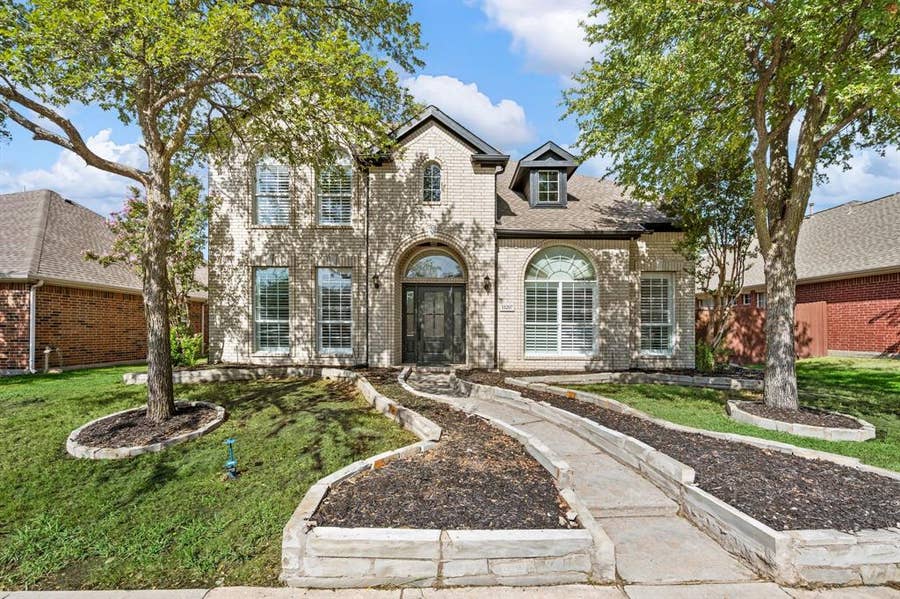 Property photo for 11207 Raveneaux Drive, Frisco, TX