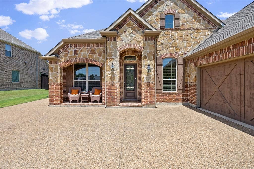9902 Clubhouse Circle, Rowlett, TX 75089 9902 Clubhouse Circle, Rowlett, TX 75089