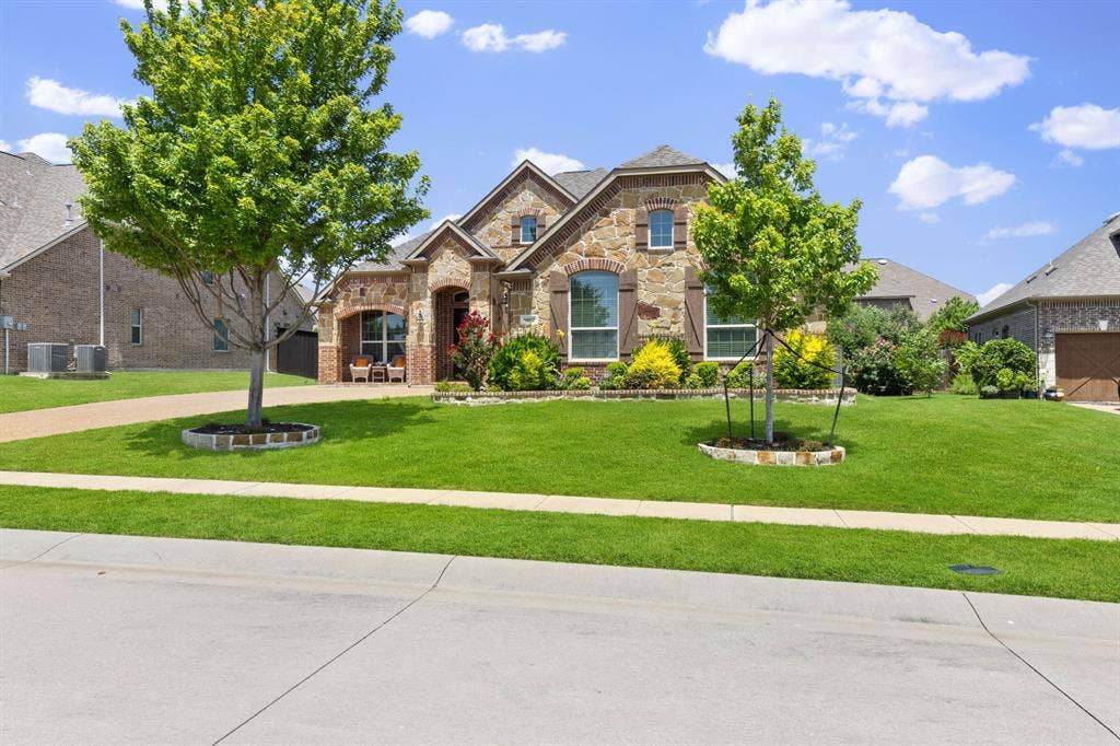 9902 Clubhouse Circle, Rowlett, TX 75089 9902 Clubhouse Circle, Rowlett, TX 75089