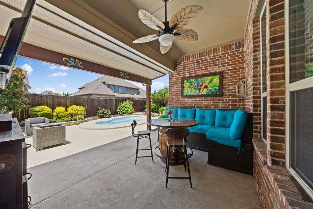 9902 Clubhouse Circle, Rowlett, TX 75089 9902 Clubhouse Circle, Rowlett, TX 75089