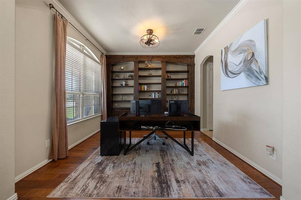 9902 Clubhouse Circle, Rowlett, TX 75089 9902 Clubhouse Circle, Rowlett, TX 75089
