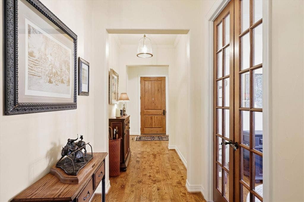 2912 Siena Drive, Denton, TX 76210 2912 Siena Drive, Denton, TX 76210