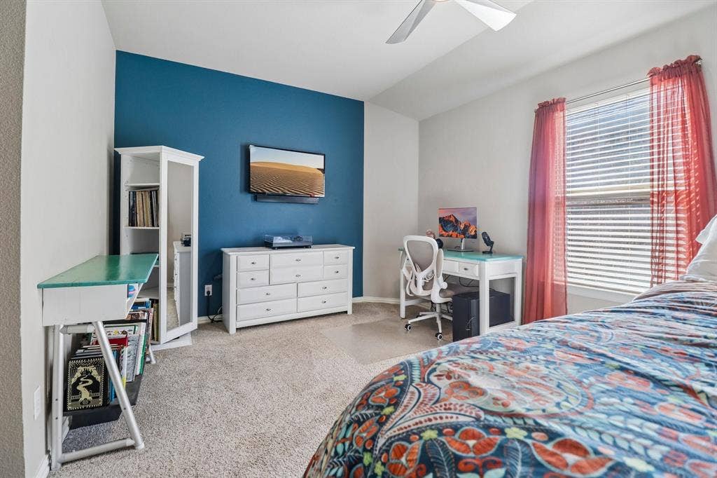10700 Leesa Drive, McKinney, TX 75072 Secondary Bedroom