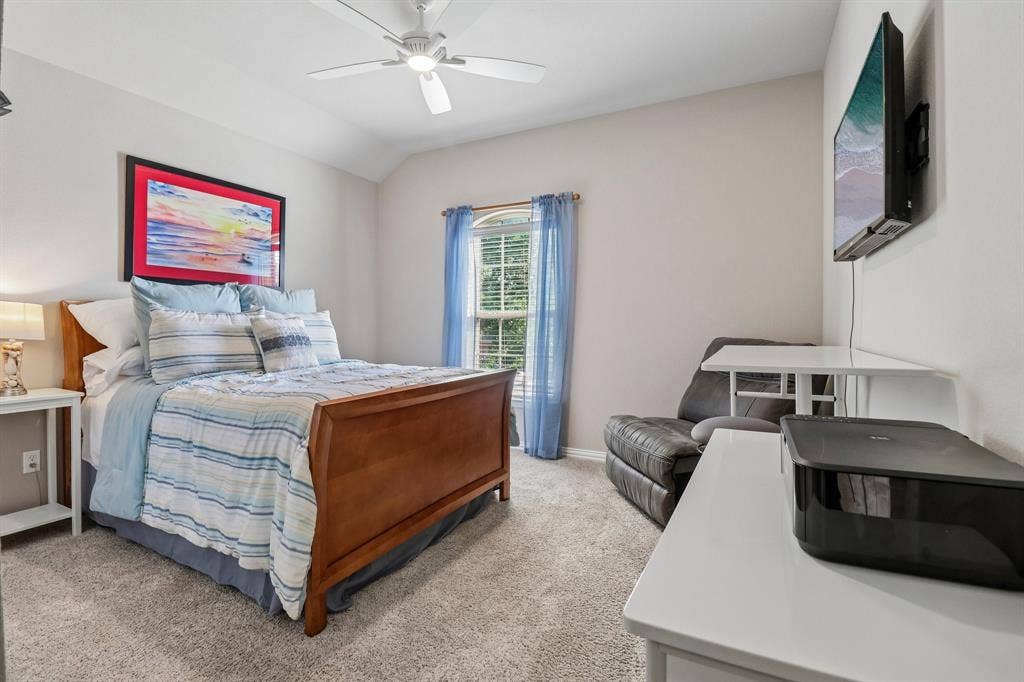 10700 Leesa Drive, McKinney, TX 75072 Secondary Bedroom