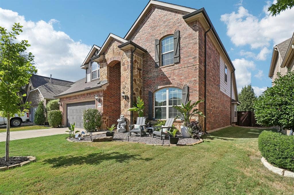 10700 Leesa Drive, McKinney, TX 75072 Front of Home