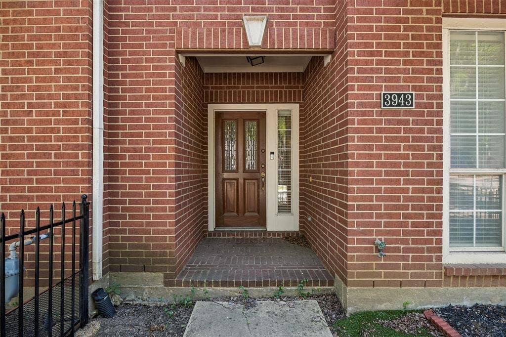 3943 N Hall Street, Dallas, TX 75219 3943 N Hall Street, Dallas, TX 75219