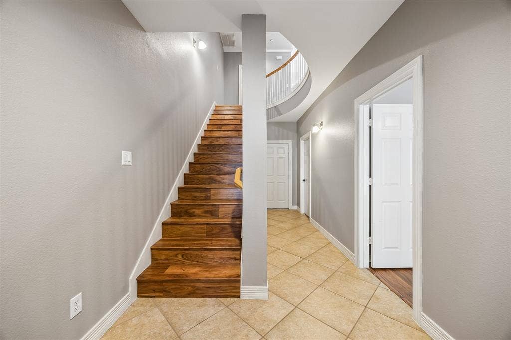 3943 N Hall Street, Dallas, TX 75219 3943 N Hall Street, Dallas, TX 75219