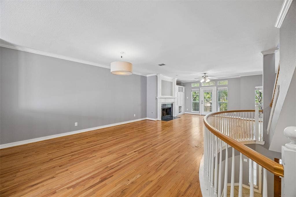 3943 N Hall Street, Dallas, TX 75219 3943 N Hall Street, Dallas, TX 75219