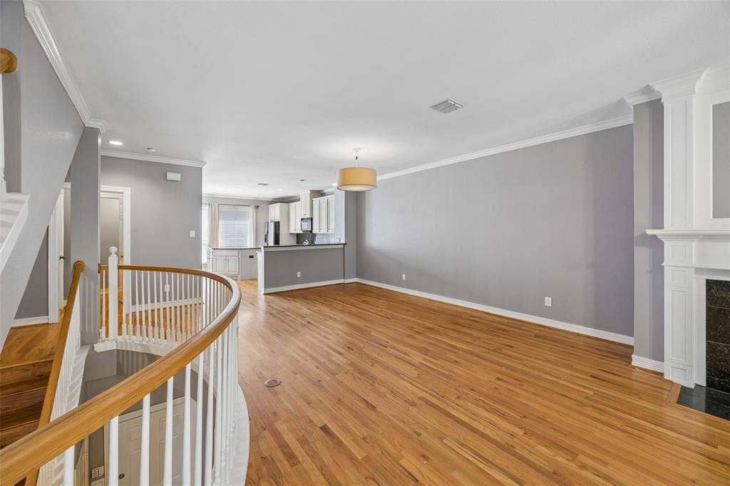 3943 N Hall Street, Dallas, TX 75219 3943 N Hall Street, Dallas, TX 75219