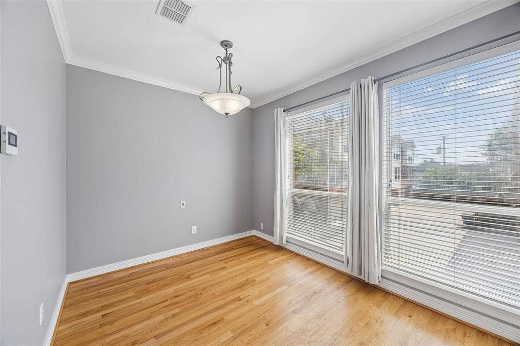 3943 N Hall Street, Dallas, TX 75219 3943 N Hall Street, Dallas, TX 75219