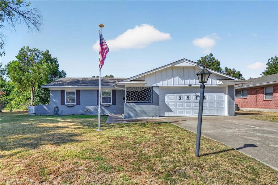 Property photo for 3512 Coronado Court, Fort Worth, TX