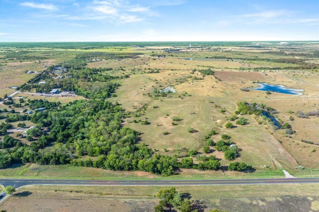 3765 Fm 85, Ennis, TX 75119 3765 Fm 85, Ennis, TX 75119
