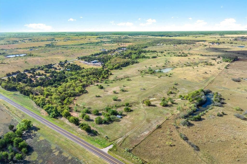 3765 Fm 85, Ennis, TX 75119 3765 Fm 85, Ennis, TX 75119