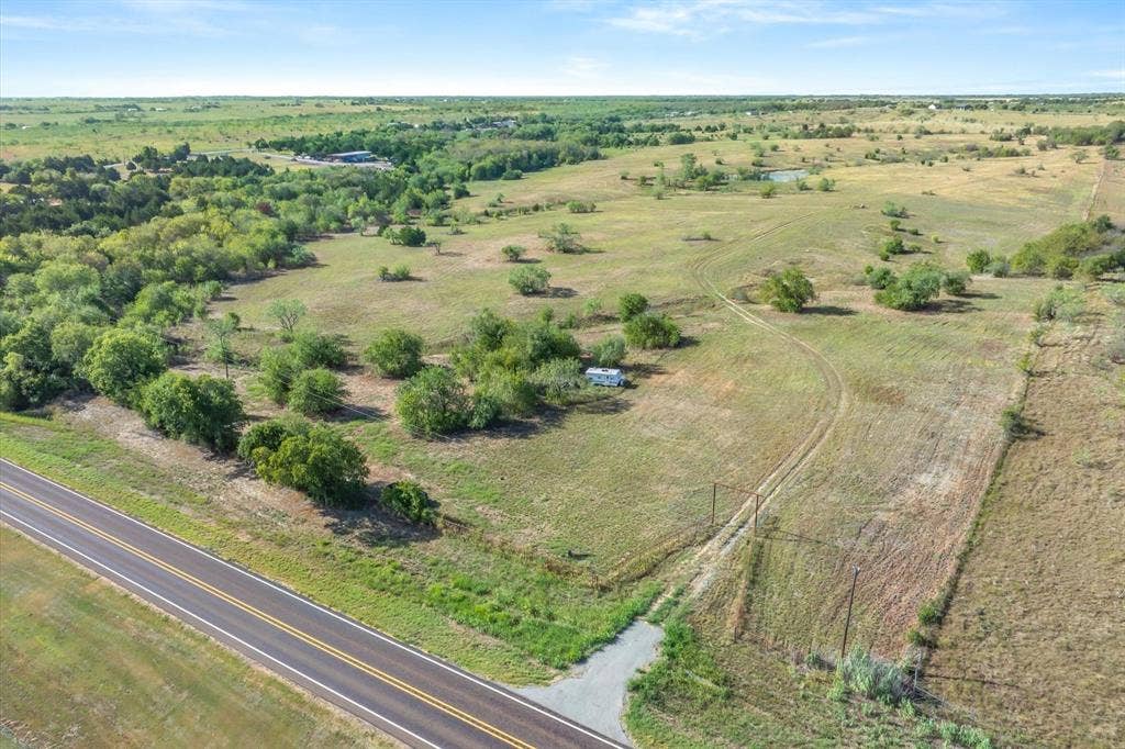 3765 Fm 85, Ennis, TX 75119 3765 Fm 85, Ennis, TX 75119