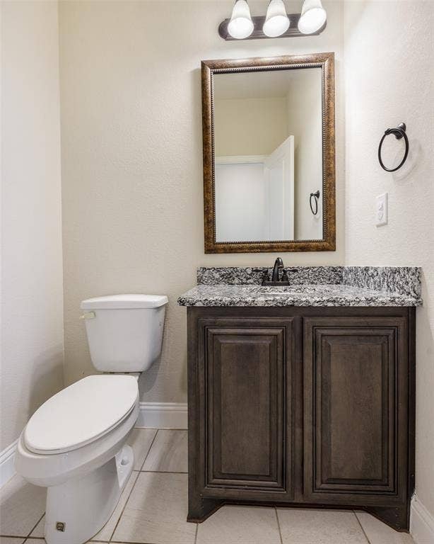 1817 Ramsgate Road, Forney, TX 75126 Hallway Bath