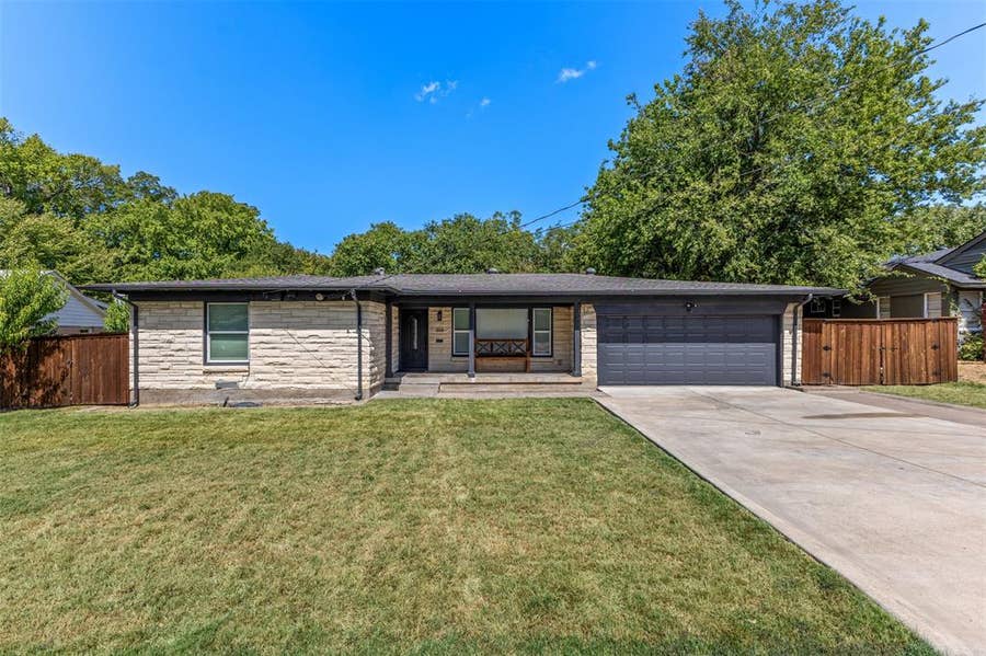 Property photo for 3315 Tooms Street, Dallas, TX