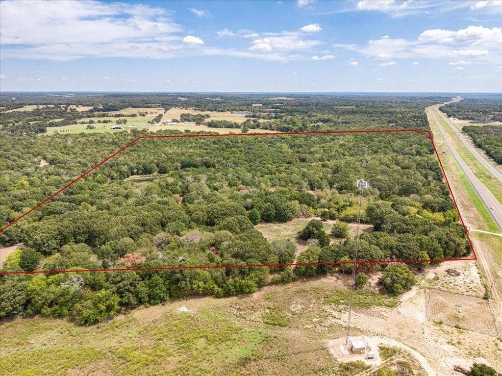 10740 N Us-175, Athens, TX 75751