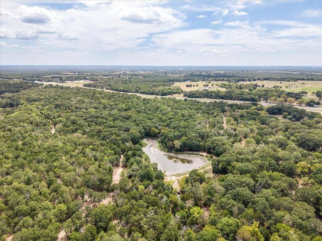 10740 N Us-175, Athens, TX 75751