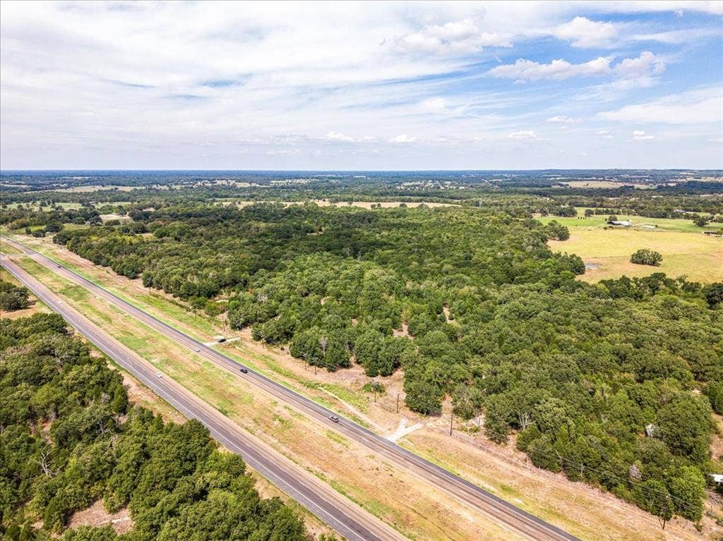 10740 N Us-175, Athens, TX 75751