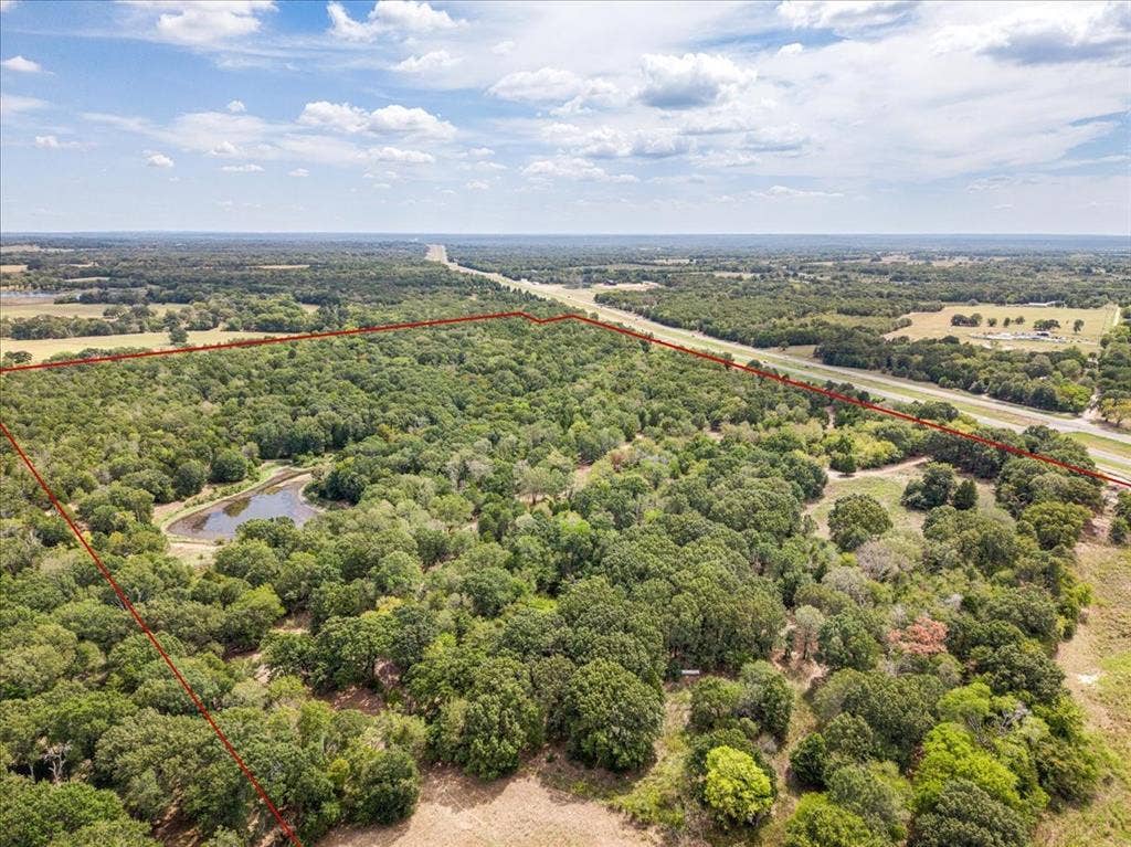 10740 N Us-175, Athens, TX 75751