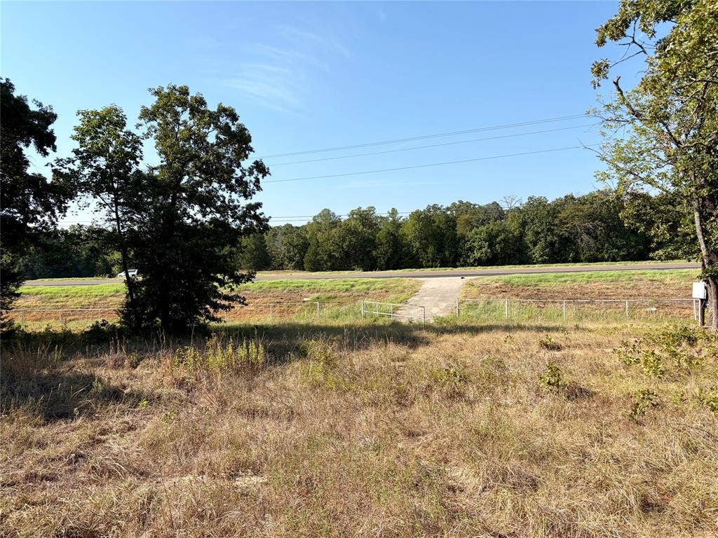 10740 N Us-175, Athens, TX 75751