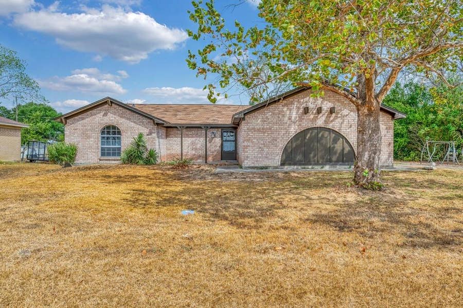 Property photo for 369 Anna Hobbs Lane, Bruceville Eddy, TX