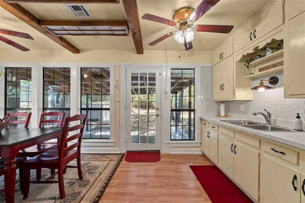 3512 Sleeper Avenue, Waco, TX 76707 3512 Sleeper Avenue, Waco, TX 76707