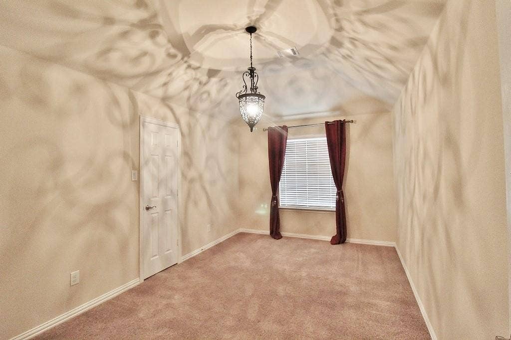 110 White Oak Lane, Red Oak, TX 75154 110 White Oak Lane, Red Oak, TX 75154
