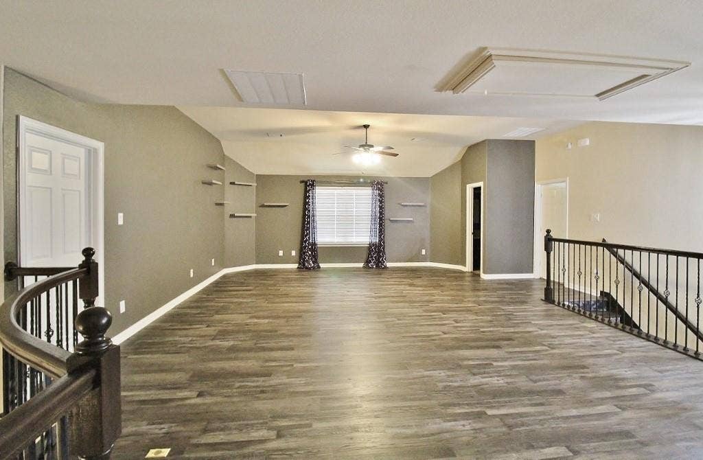 110 White Oak Lane, Red Oak, TX 75154 110 White Oak Lane, Red Oak, TX 75154