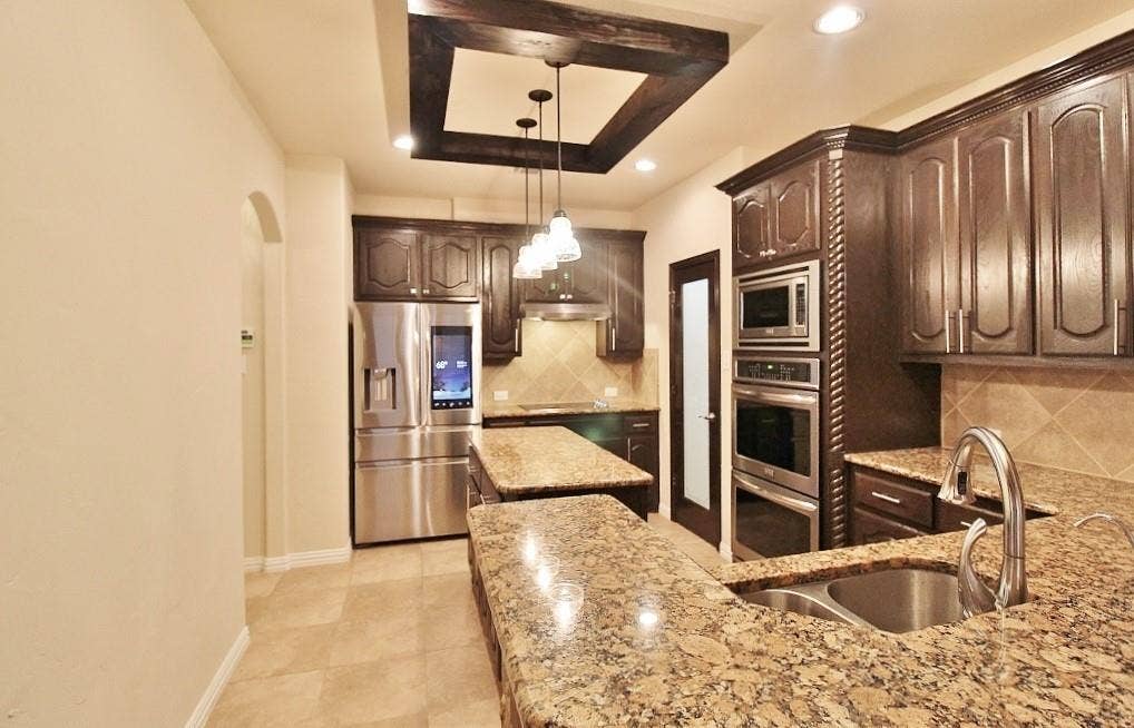 110 White Oak Lane, Red Oak, TX 75154 110 White Oak Lane, Red Oak, TX 75154