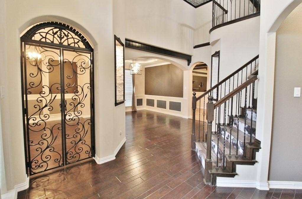 110 White Oak Lane, Red Oak, TX 75154 110 White Oak Lane, Red Oak, TX 75154
