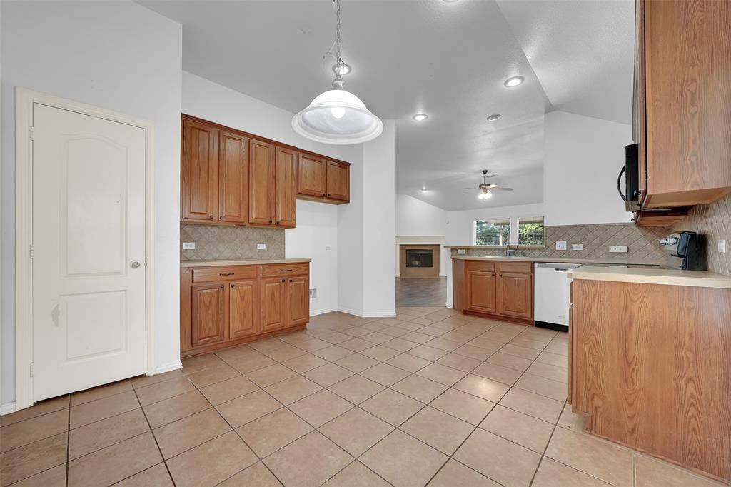 2309 Trickling Creek Drive, Garland, TX 75041 2309 Trickling Creek Drive, Garland, TX 75041