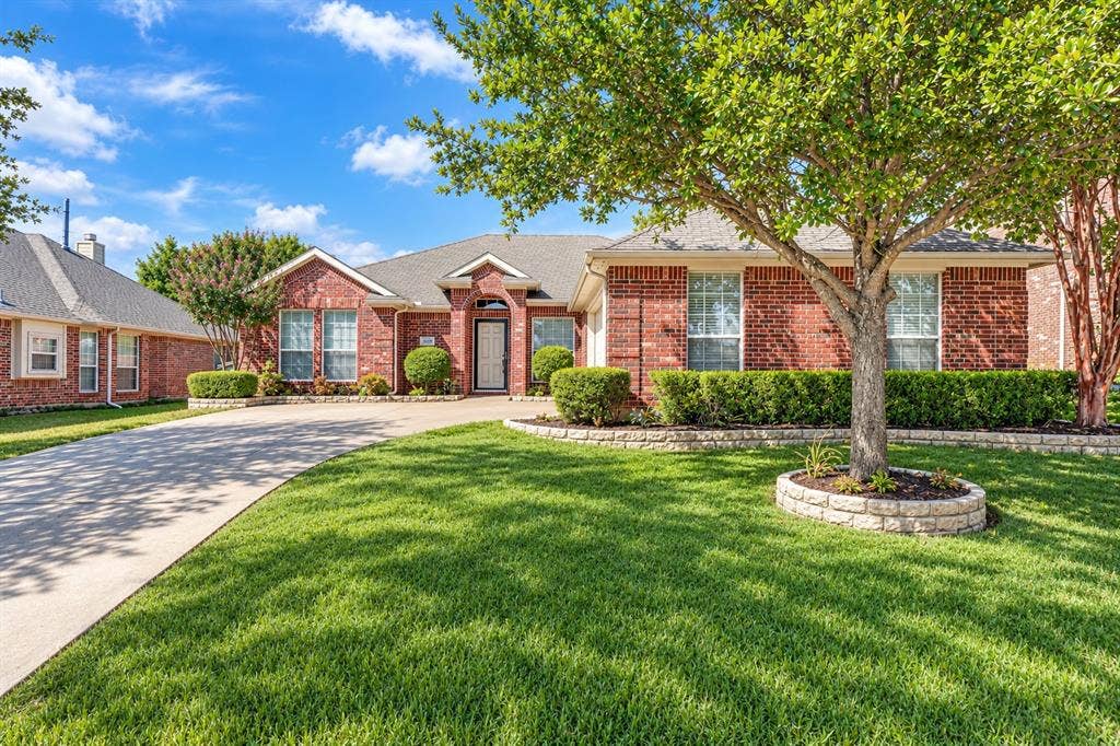 2309 Trickling Creek Drive, Garland, TX 75041 2309 Trickling Creek Drive, Garland, TX 75041